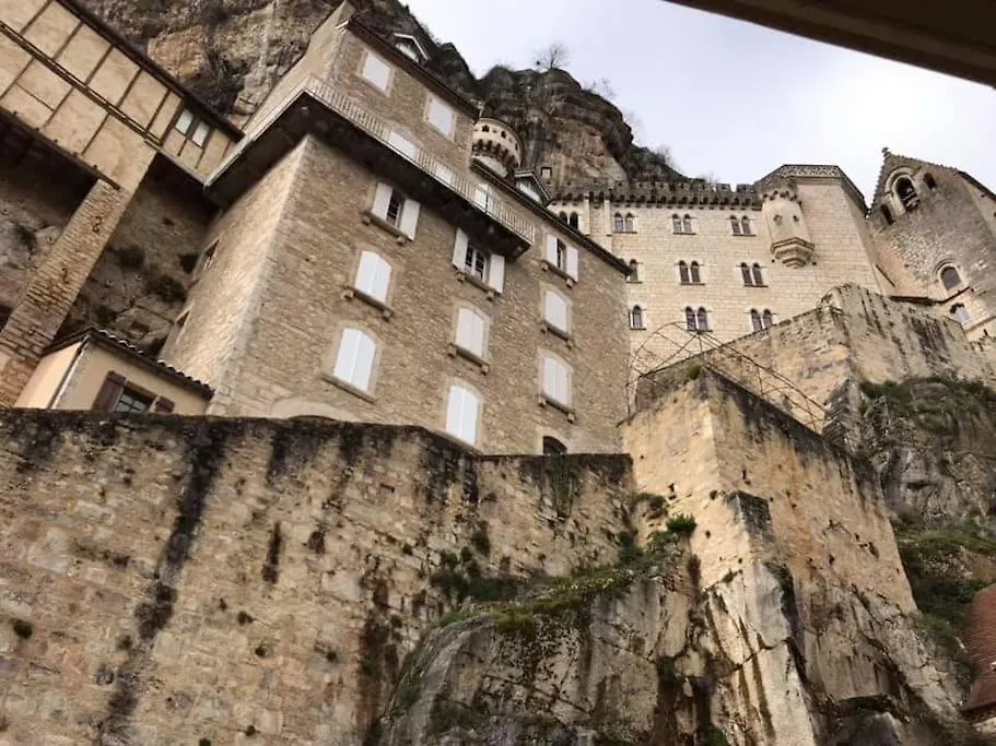 Gites Des Deux Vallees Chalet Avec Vue Imprenable Rocamadour 0*,