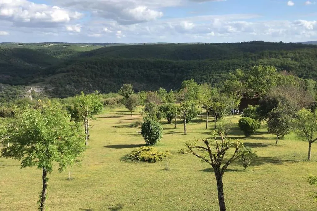 Gites Des Deux Vallees Chalet Avec Vue Imprenable Rocamadour
